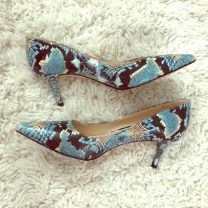 Women’s Nine West snake skin heels